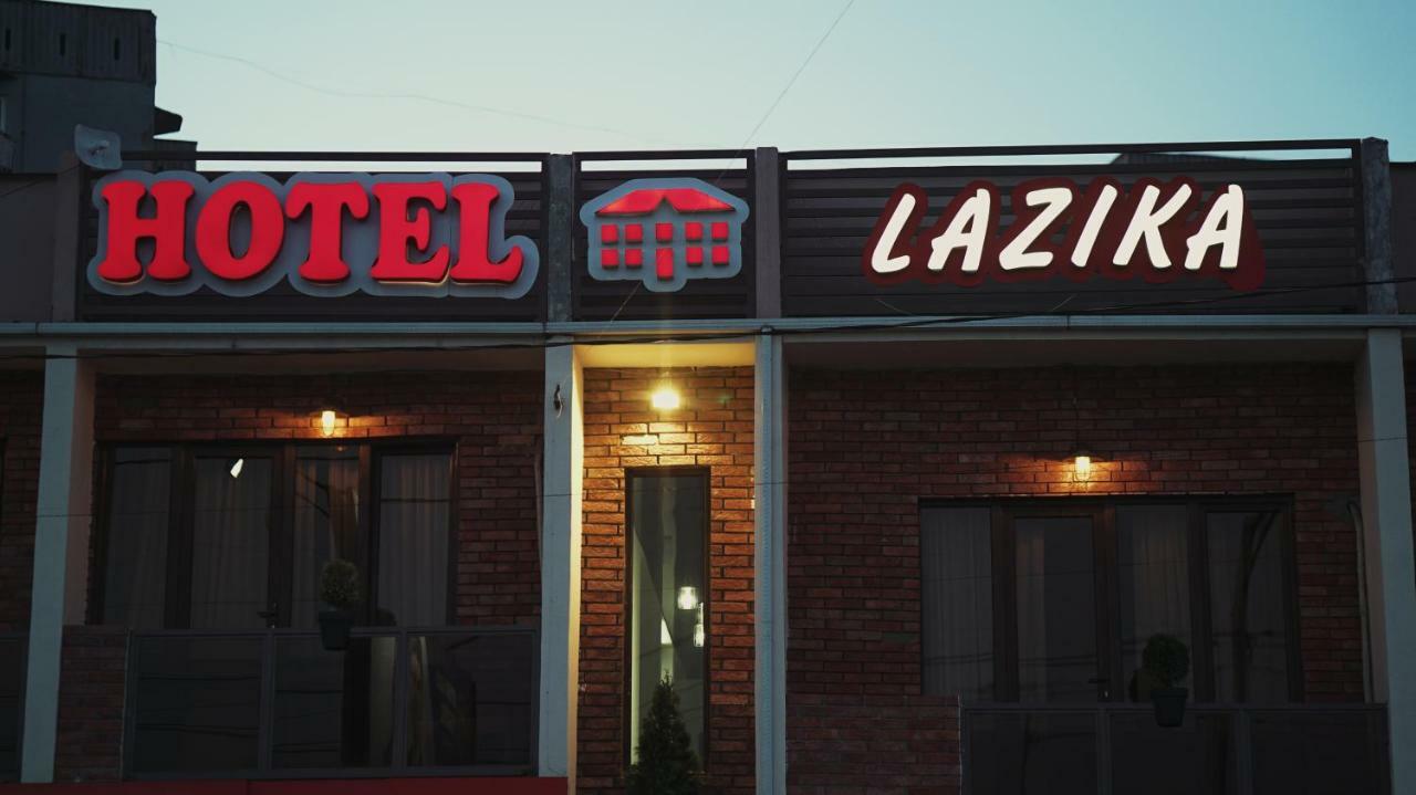 Lazika Hotel Zugdidi Buitenkant foto